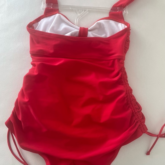 Sexy one Piece Woman’s Swimwear Bathing Suit - MAKE OFFER - Picture 5 of 9